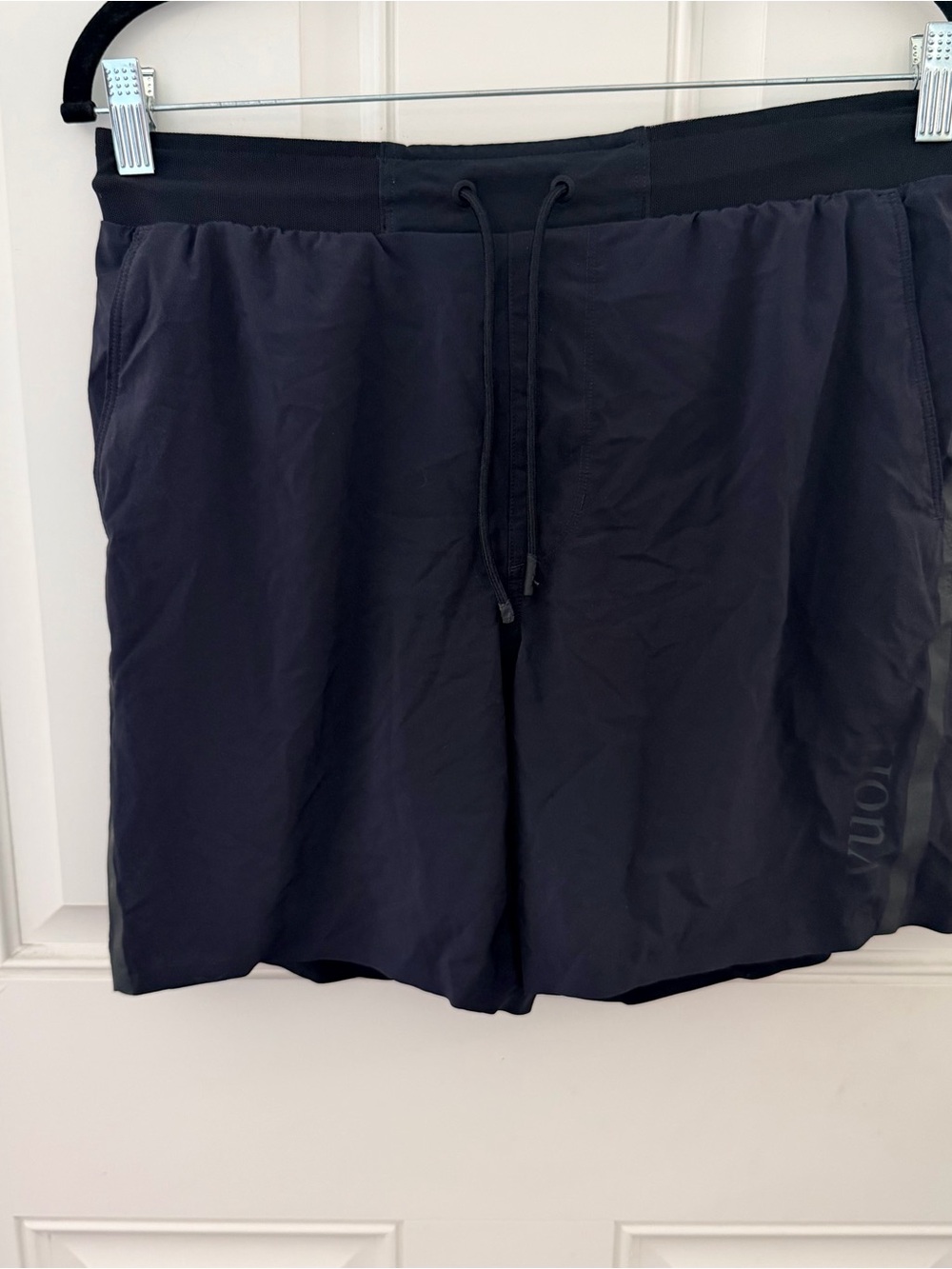 Vuori Domain Shorts M | Black Performance - Picture 1 of 8